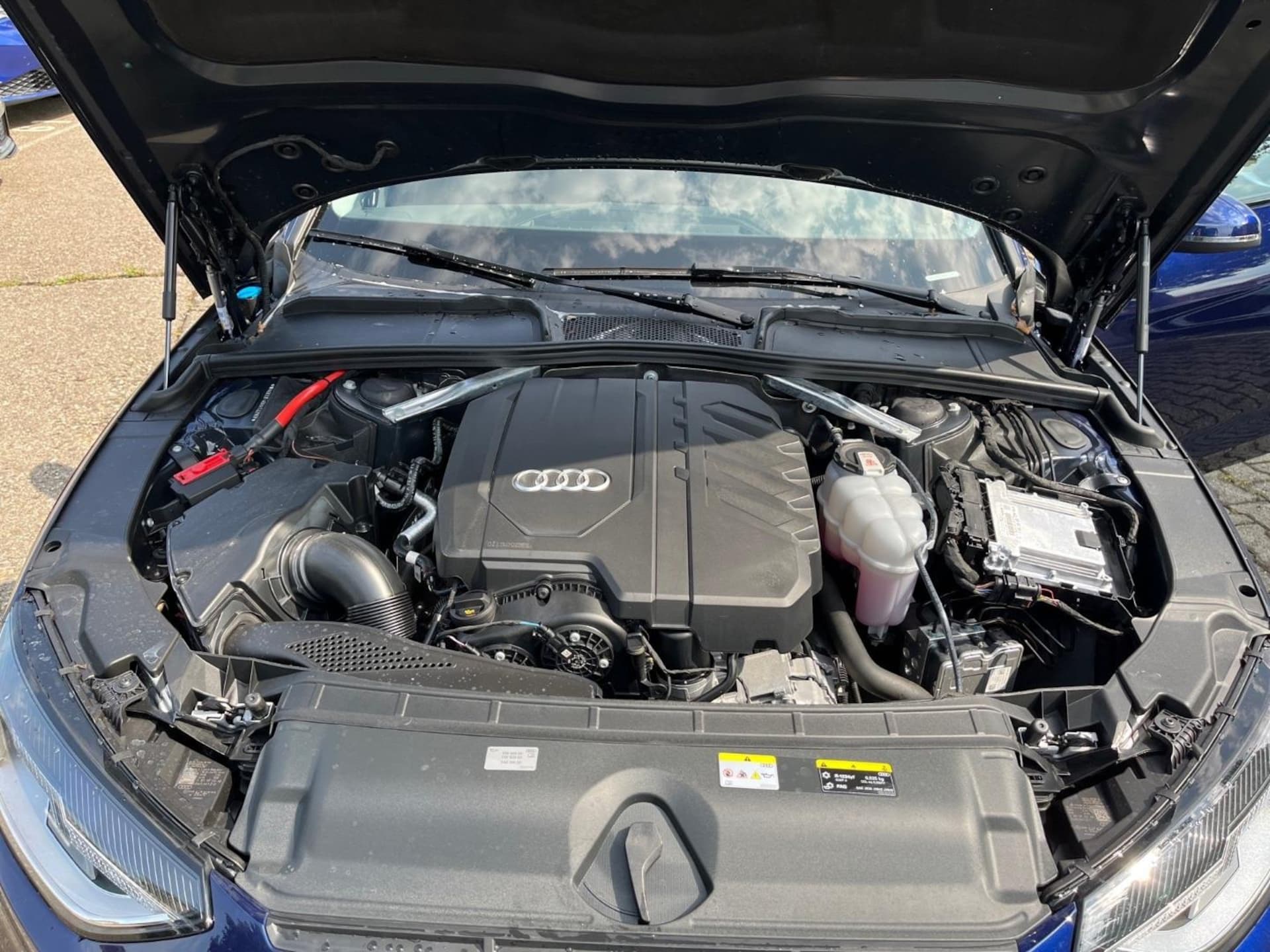 Audi A4 Avant S line