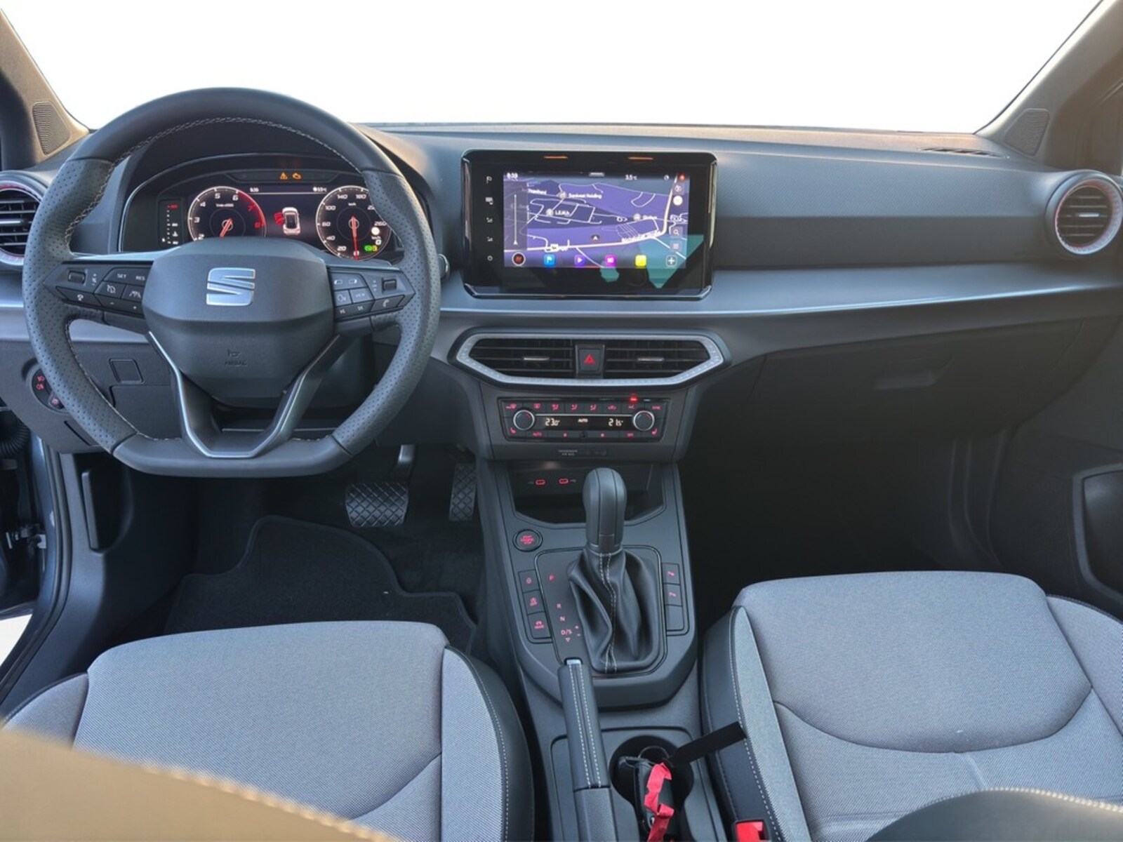 SEAT Arona – Bild 13