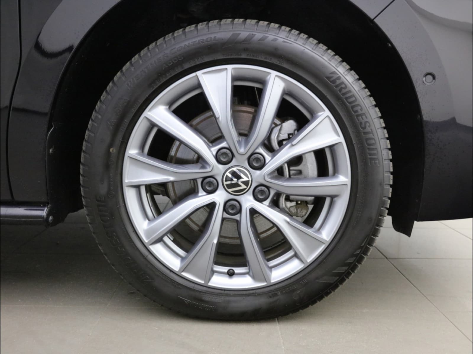 Volkswagen Multivan Langversion – Bild 16