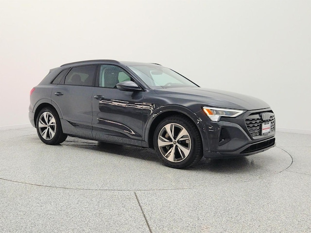 2024 Audi Q8 e-tron