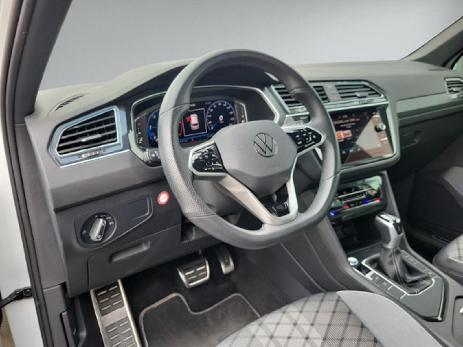Volkswagen Tiguan – Bild 9