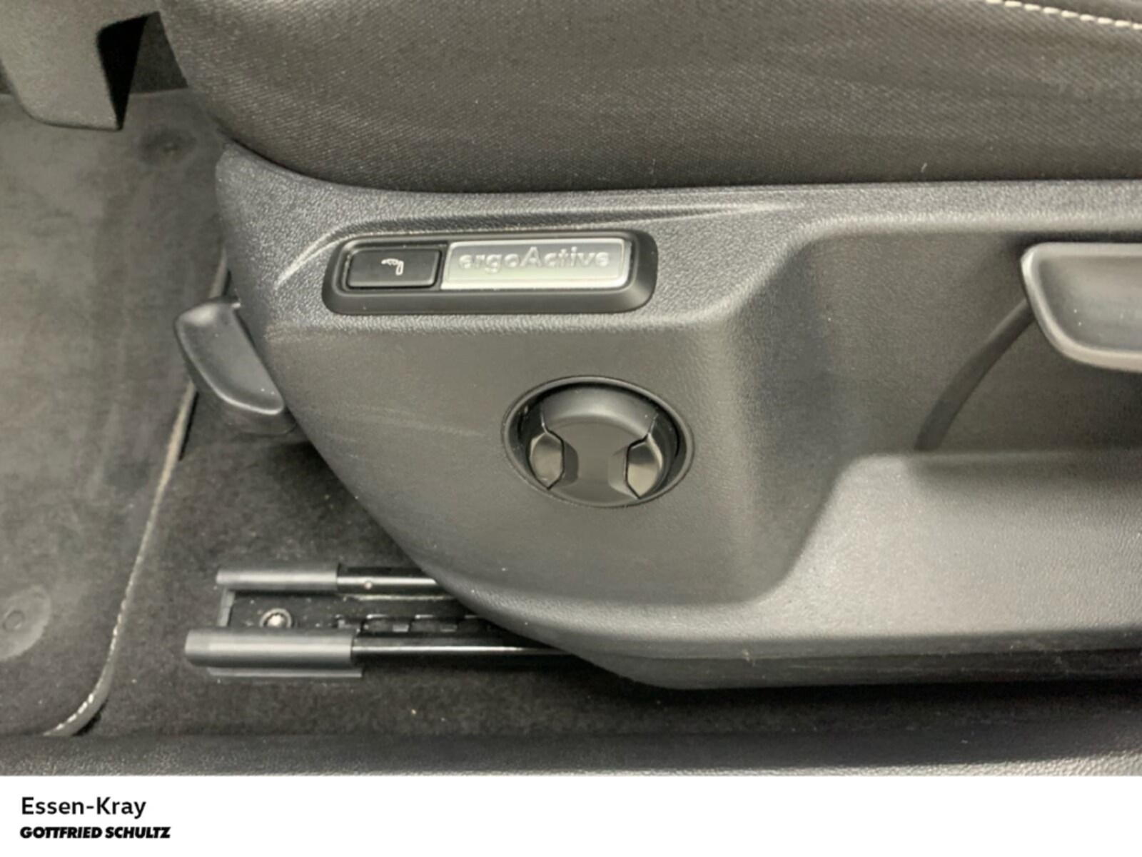 Volkswagen T-Roc – Bild 12