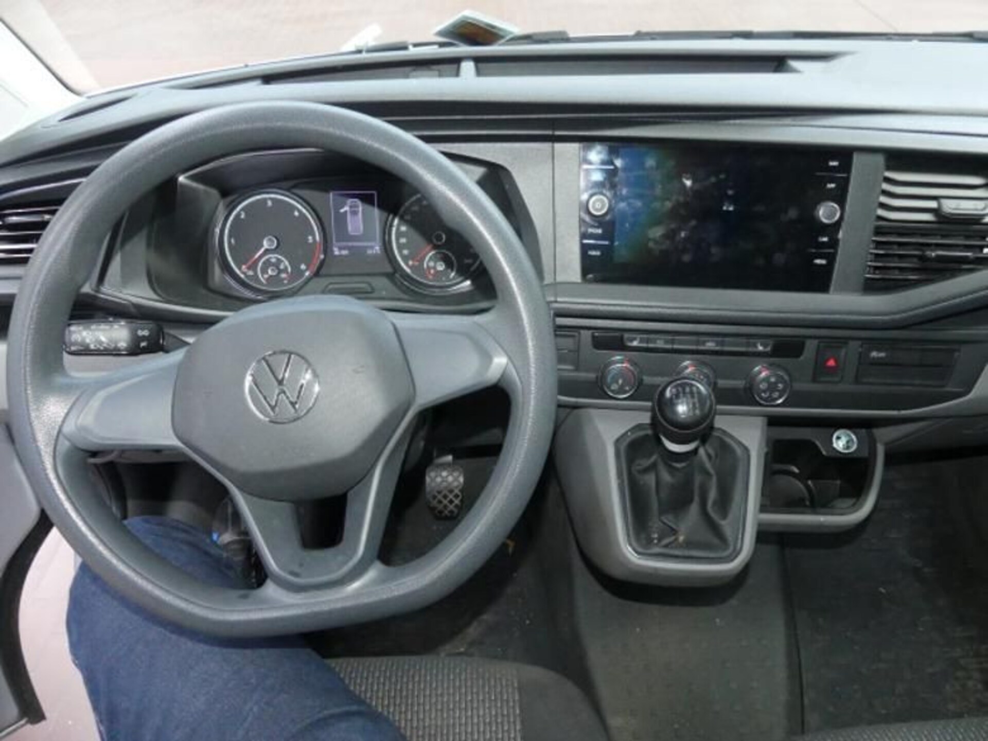 Volkswagen T6.1 Transporter Kasten kurzer Radstand