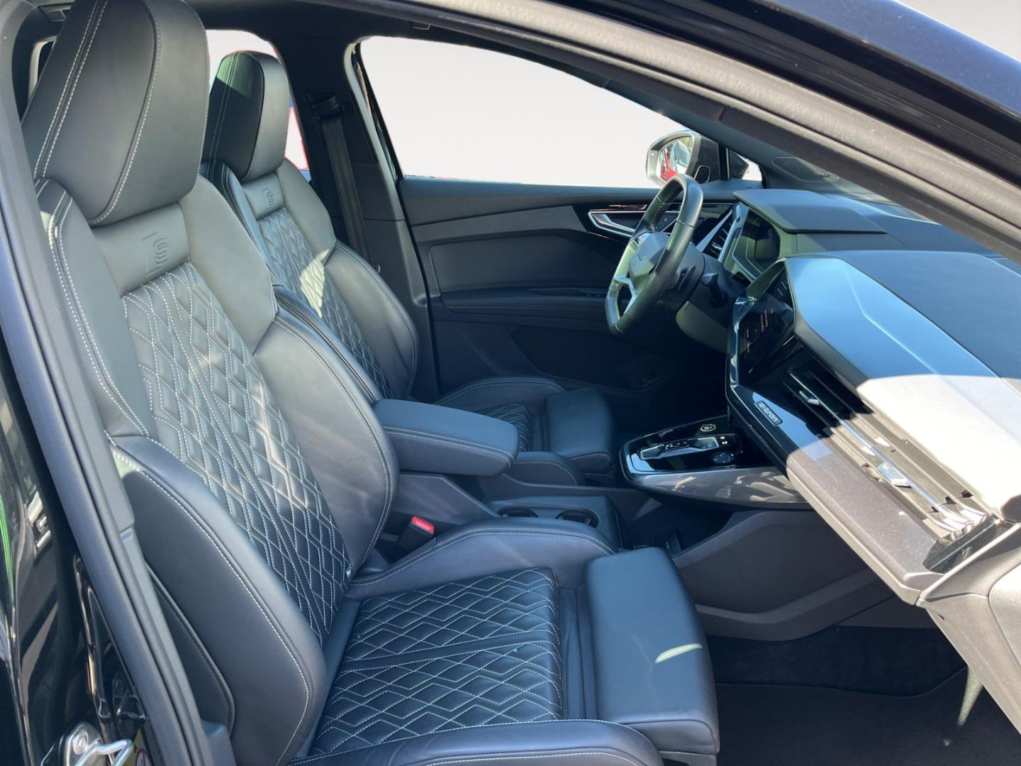 Image about Audi Q4 e-tron 35 e-tron