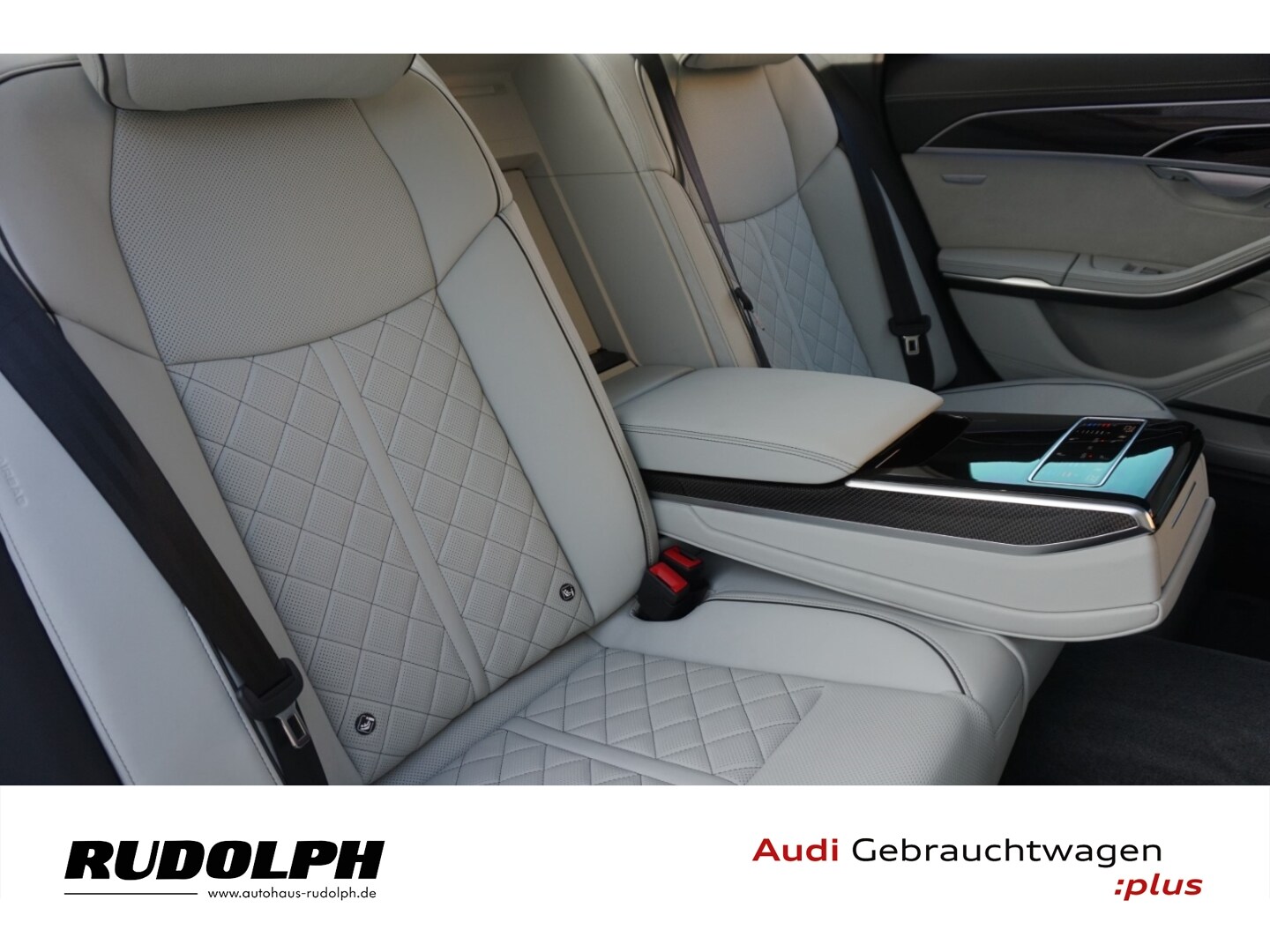 Image about Audi S8 TFSI quattro tiptronic