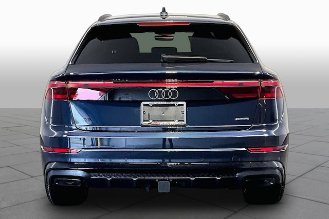 2026 Audi Q8