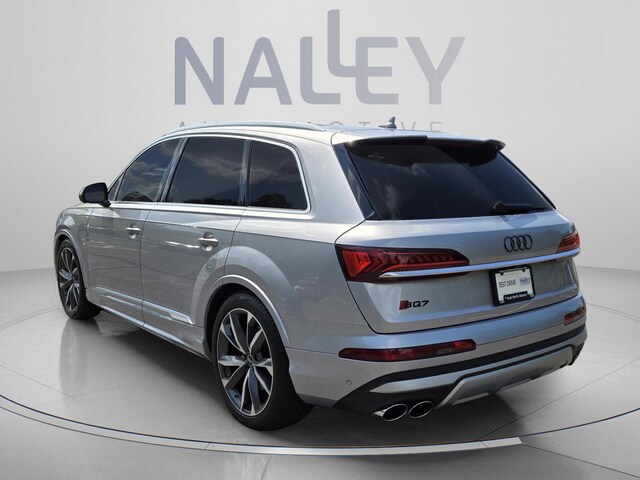 2022 Audi SQ7