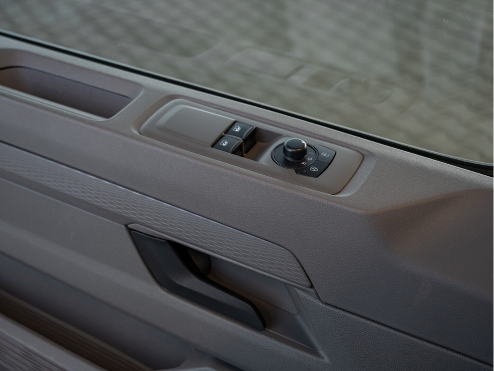 Volkswagen Transporter Kasten langer Radstand