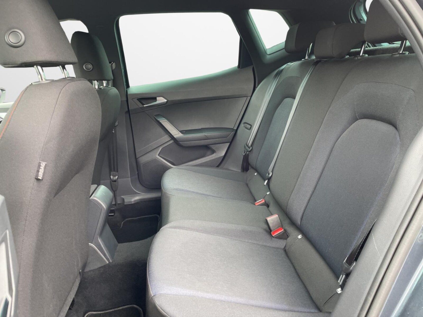 SEAT Arona – Bild 12