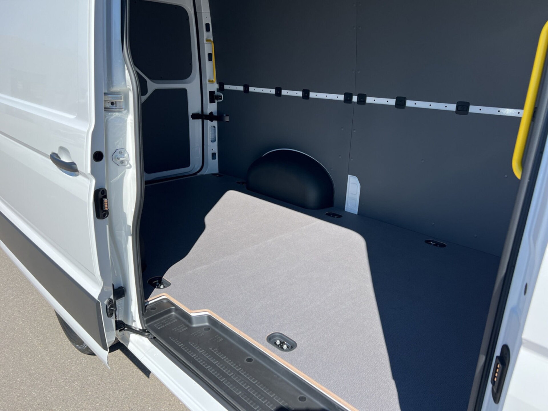 Volkswagen Crafter Kasten mittlerer Radstand