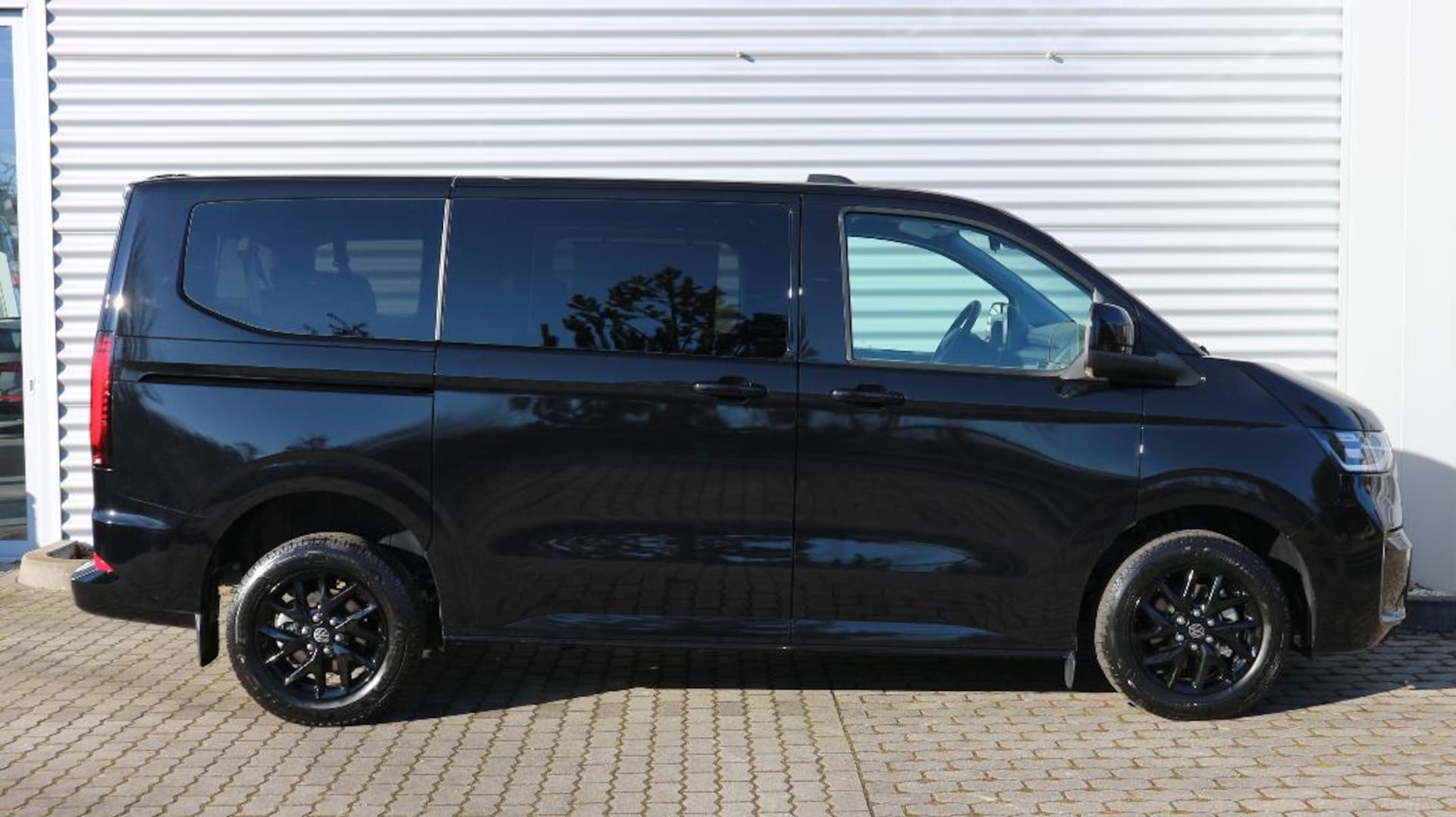 Volkswagen Caravelle Style