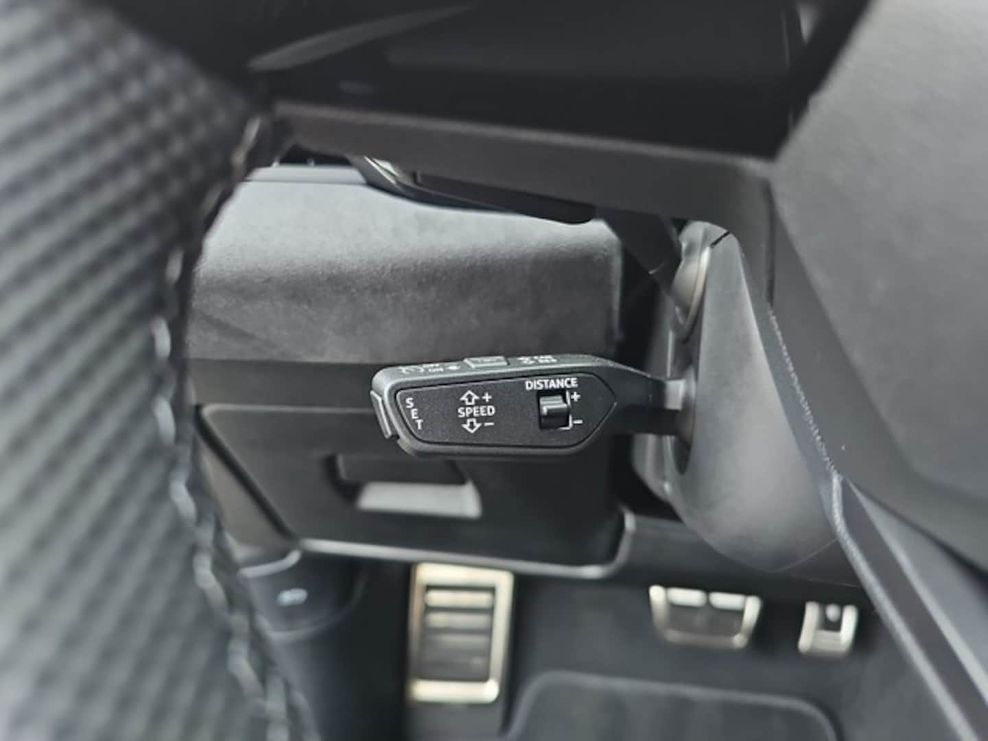 Bild über Audi A6 Limousine TDI quattro 150 kW S tronic - für weitere Informationen kontaktieren Sie den Audi Partner