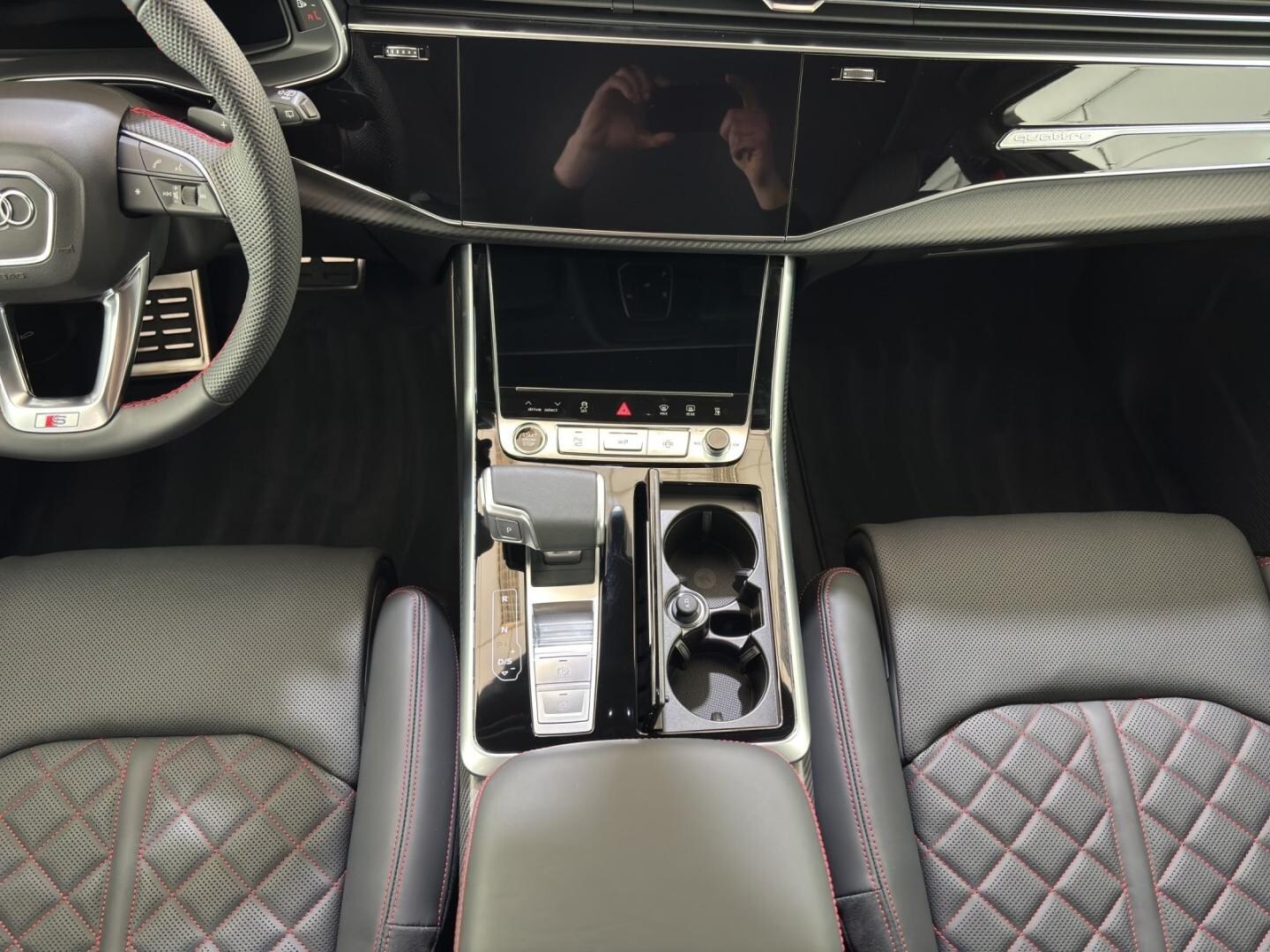 Bild über Audi Q7 SUV S line business TDI quattro 210 kW tiptronic - für weitere Informationen kontaktieren Sie den Audi Partner