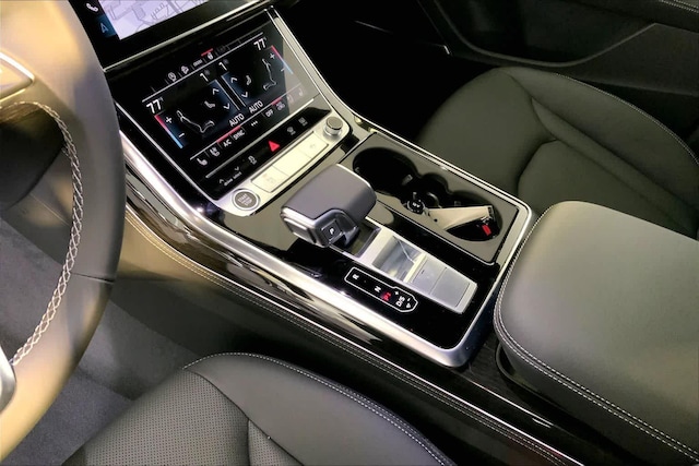 2026 Audi Q8 Premium Plus - Photo 7