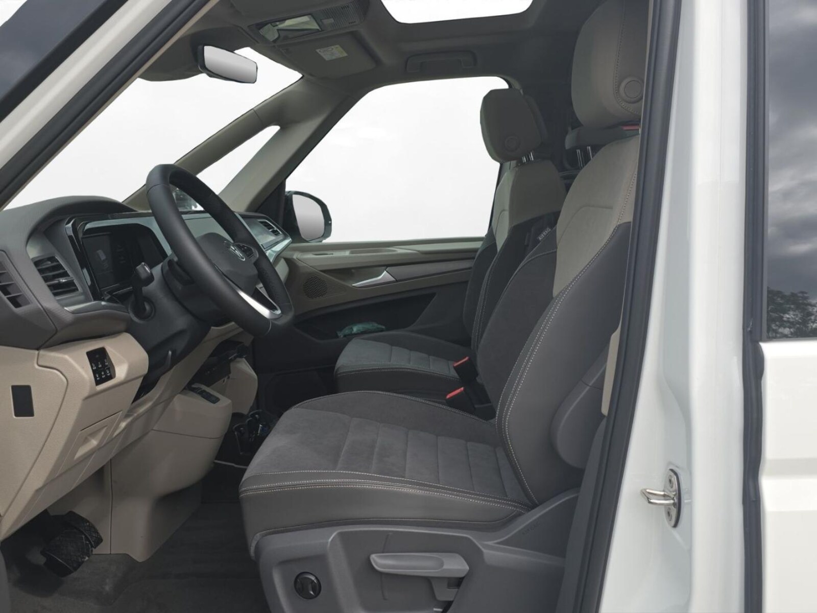 Volkswagen Multivan Langversion – Bild 2