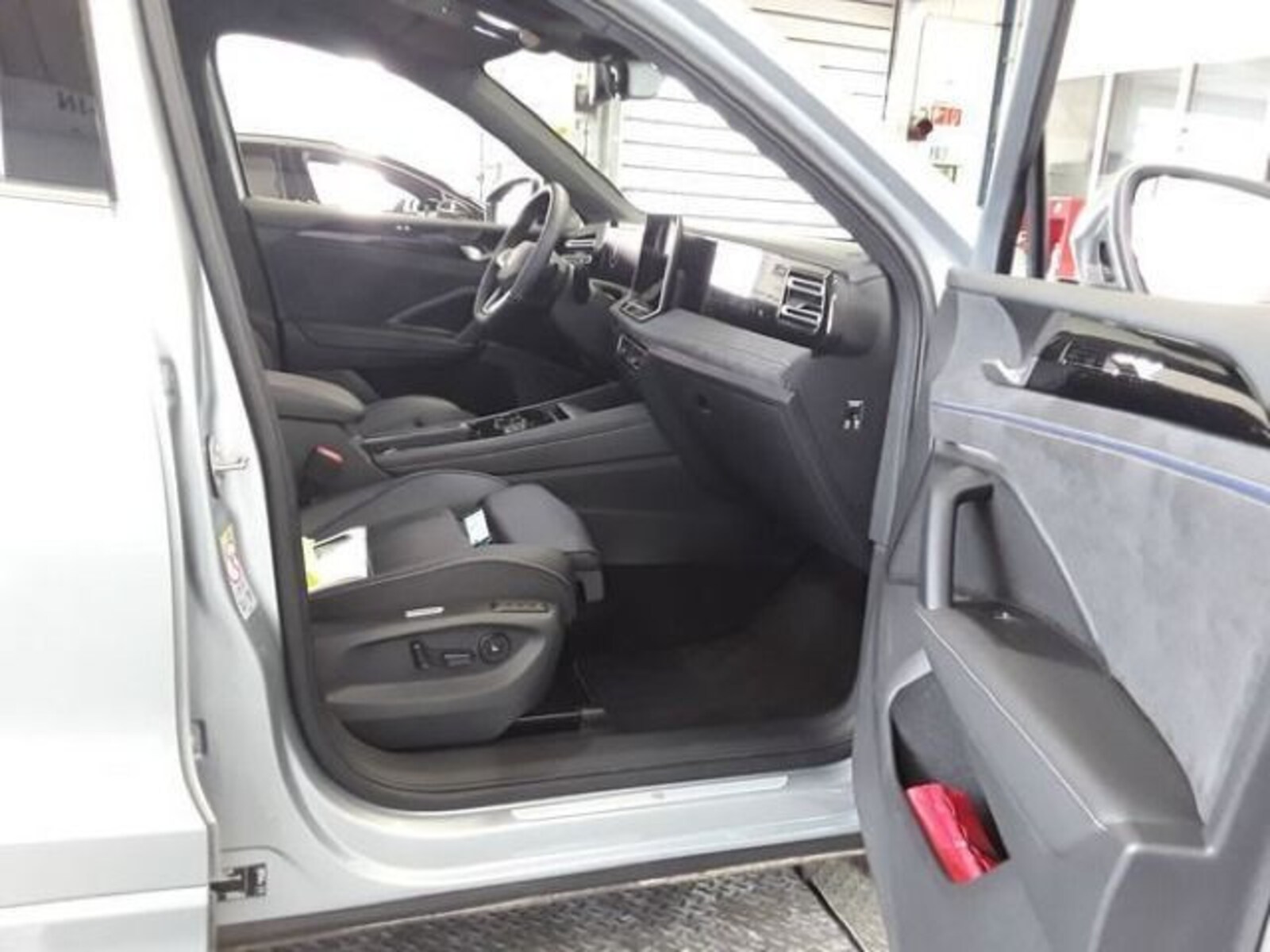 Volkswagen Tiguan – Bild 3