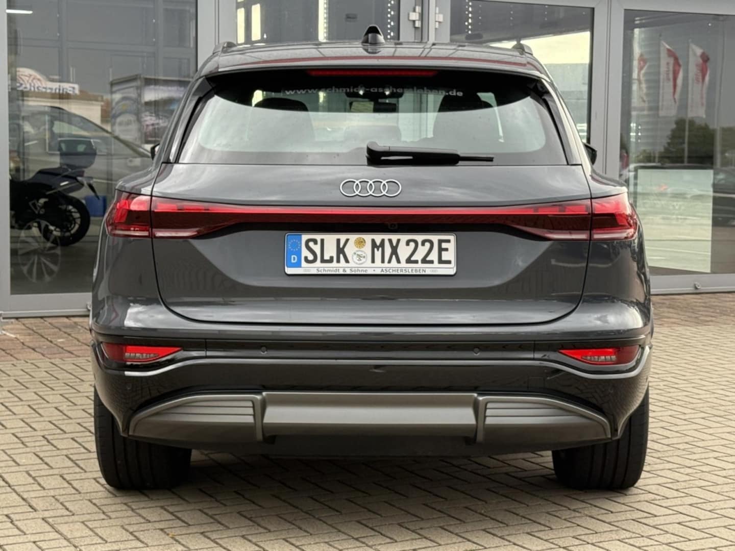 Bild über Audi Q6 SUV e-tron e-tron performance - für weitere Informationen kontaktieren Sie den Audi Partner