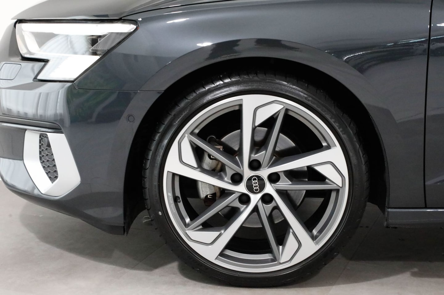 Bild über Audi A3 Sportback advanced 35 TFSI S tronic - für weitere Informationen kontaktieren Sie den Audi Partner