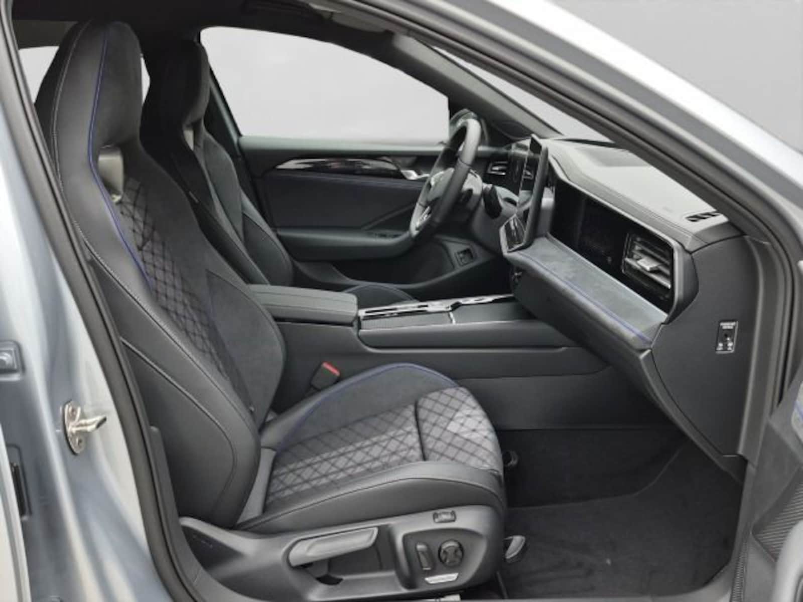 Volkswagen Passat – Bild 4