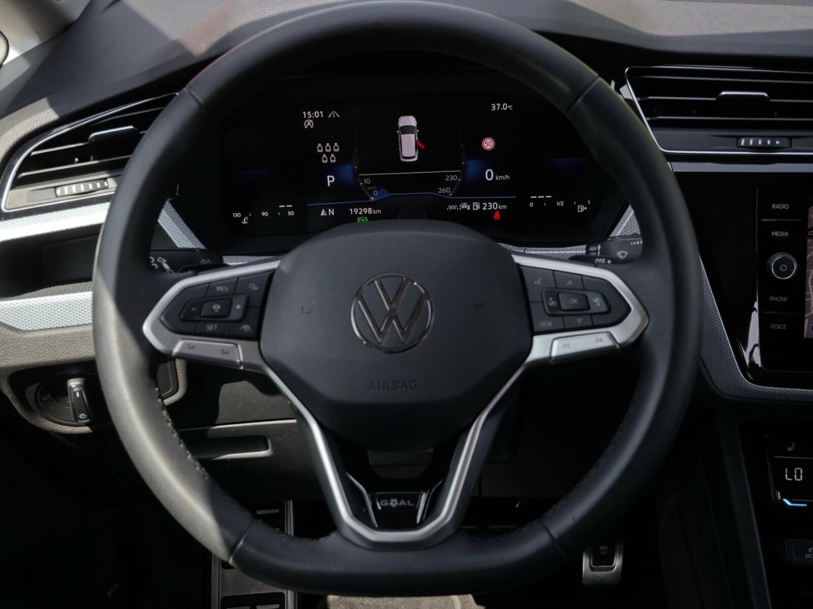 Volkswagen Touran – Bild 9