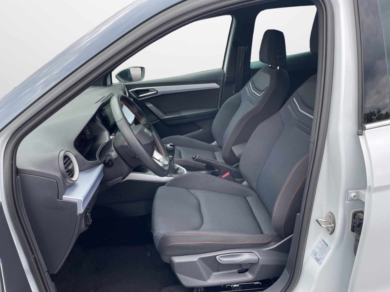 SEAT Arona – Bild 8
