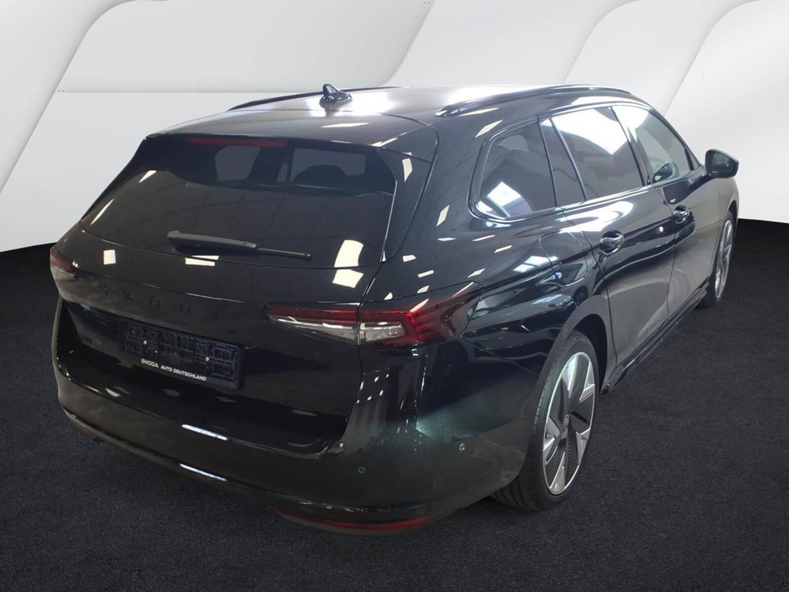 Škoda Superb Combi – Bild 3