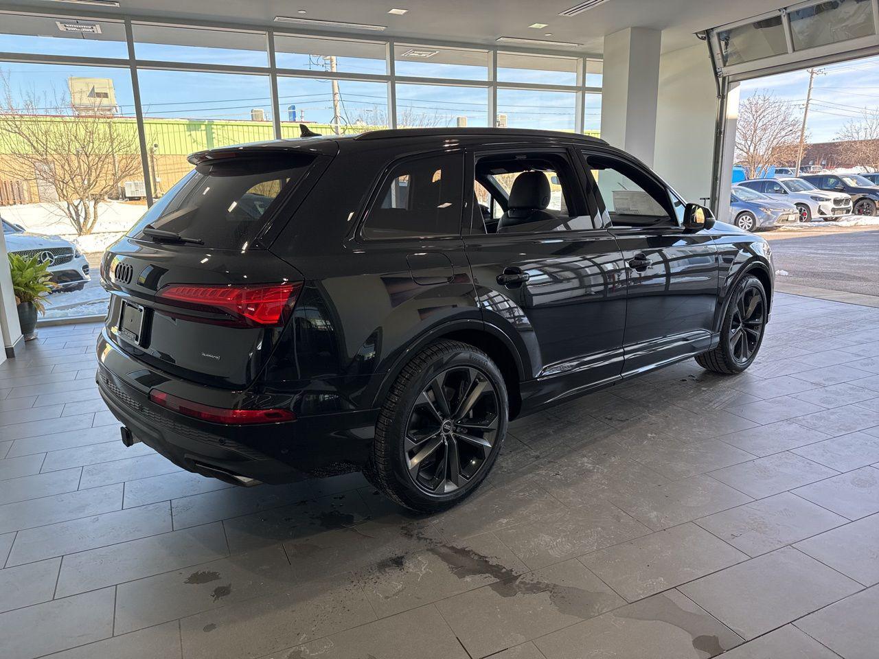 2026 Audi Q7 Premium Plus - Photo 8