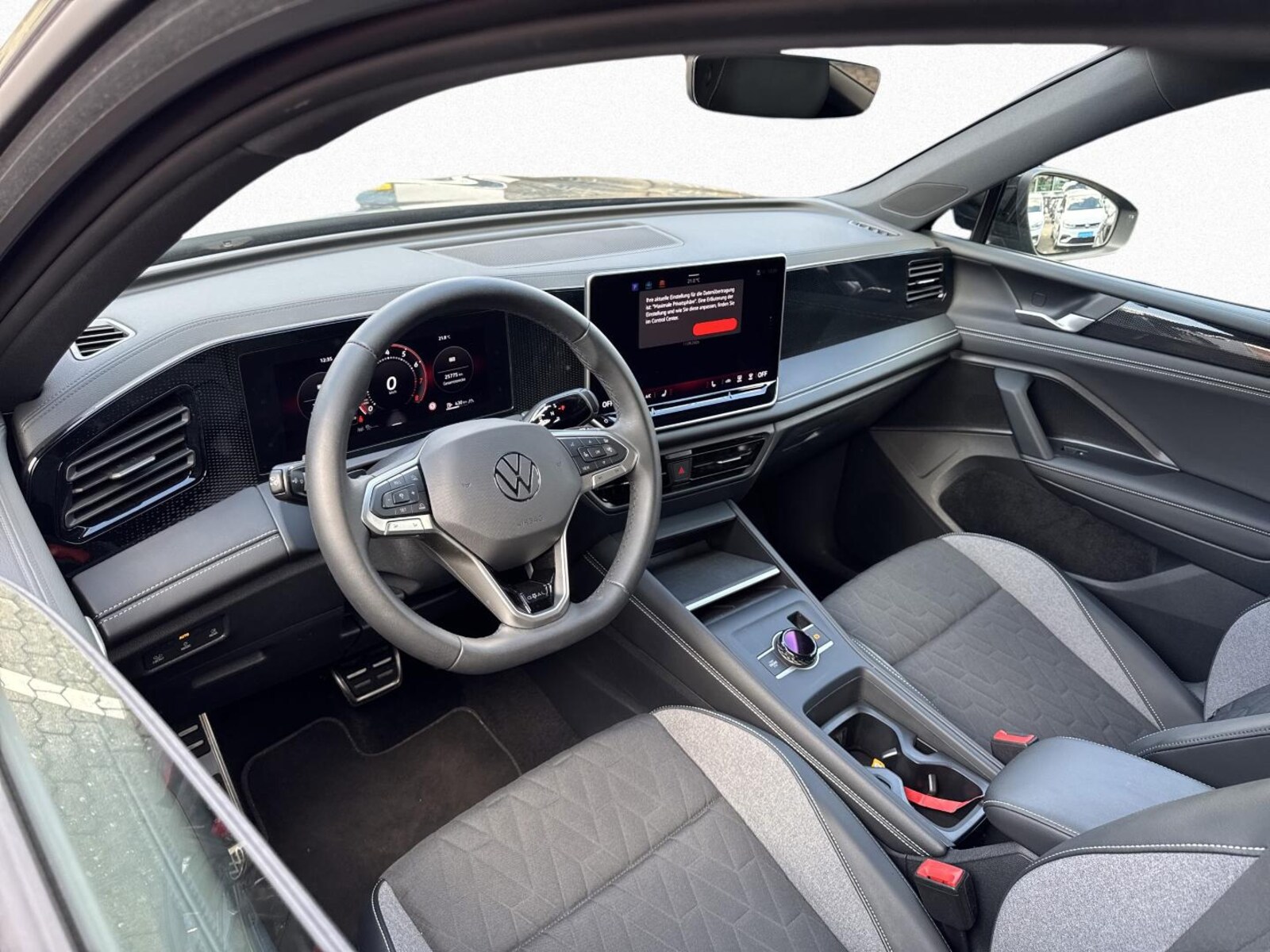 Volkswagen Tiguan – Bild 9