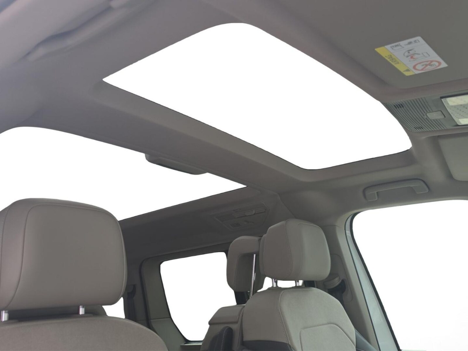 Volkswagen Multivan Langversion – Bild 11