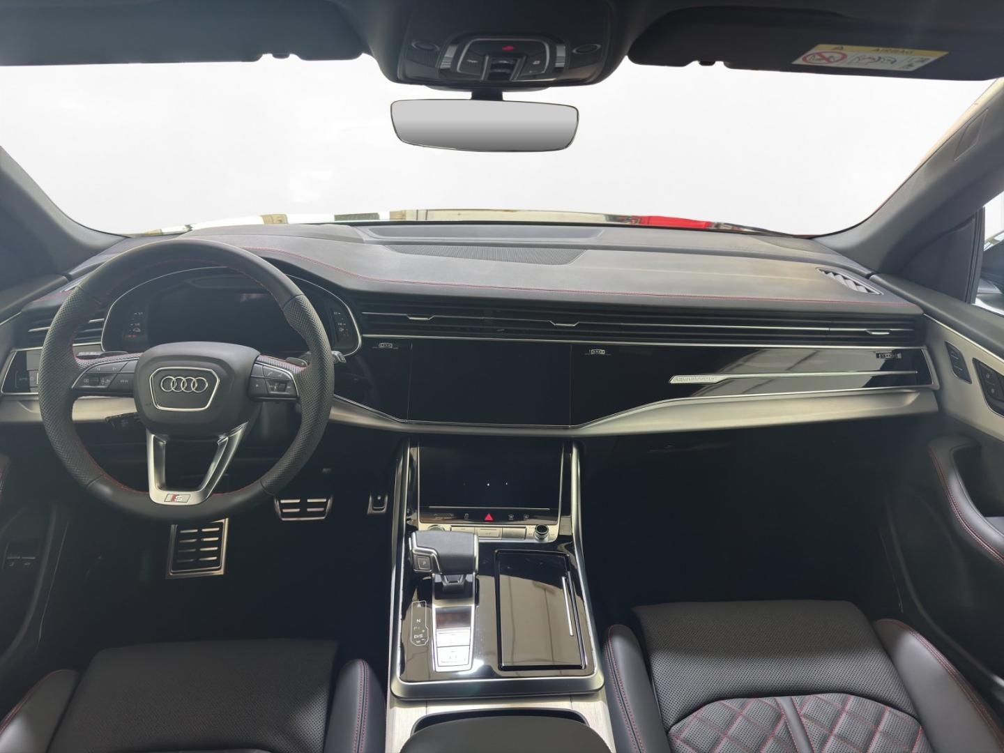 Bild über Audi Q8 SUV TFSI e S line business TFSI e quattro 360 kW tiptronic - für weitere Informationen kontaktieren Sie den Audi Partner