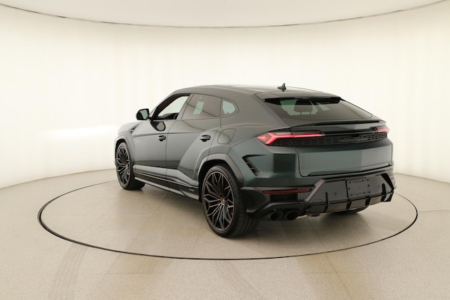 2025 Lamborghini Urus