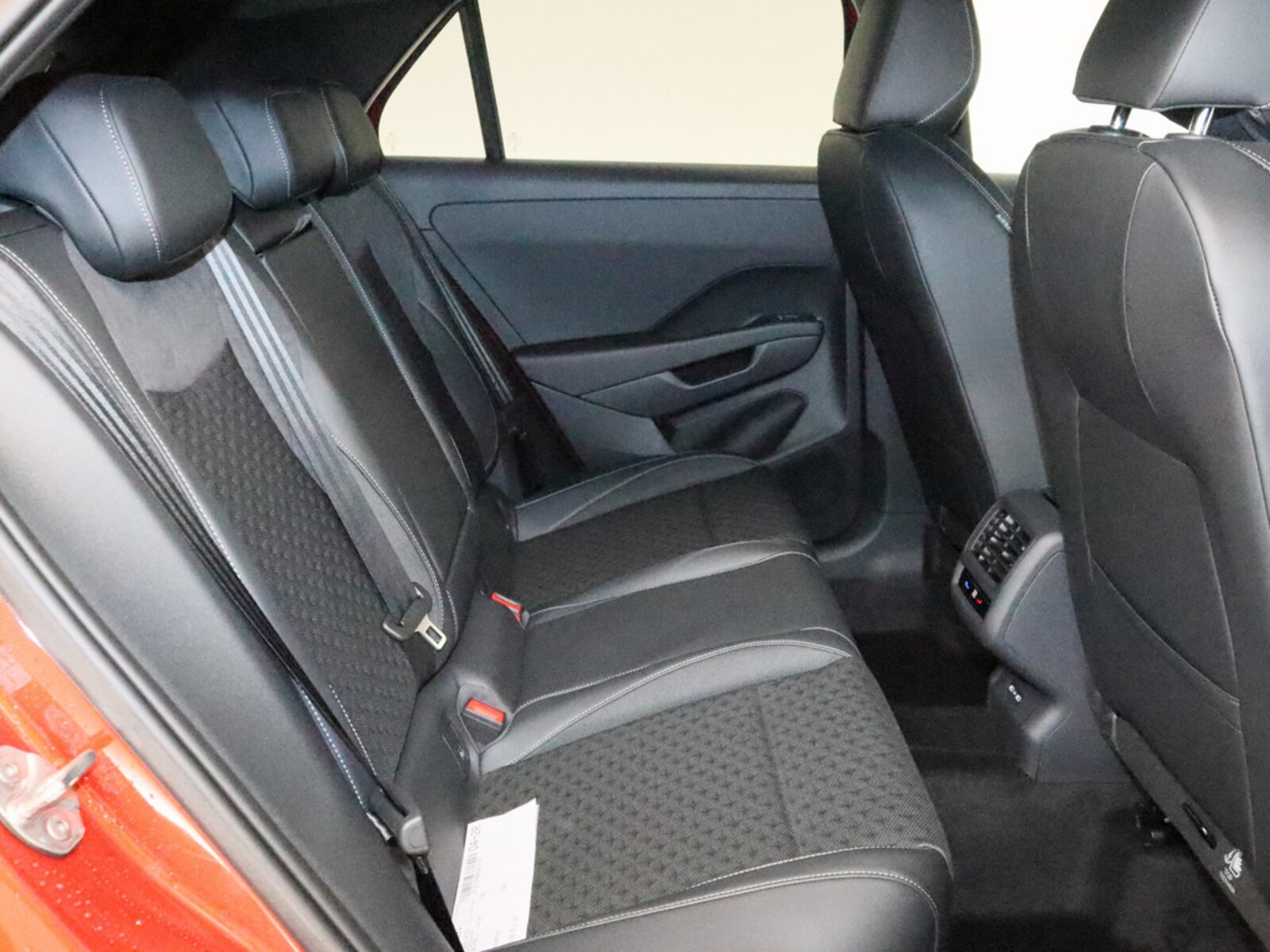 Volkswagen T-Roc – Bild 9