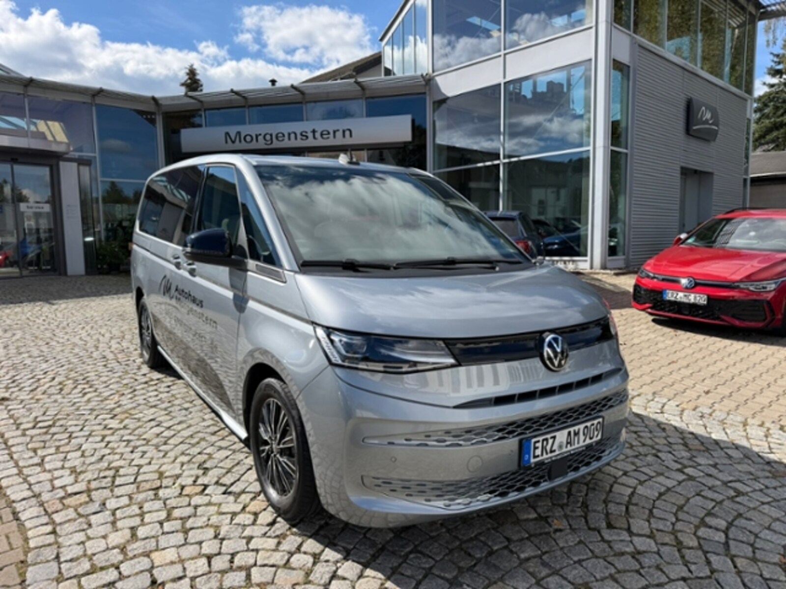 Volkswagen Multivan Langversion – Bild 2