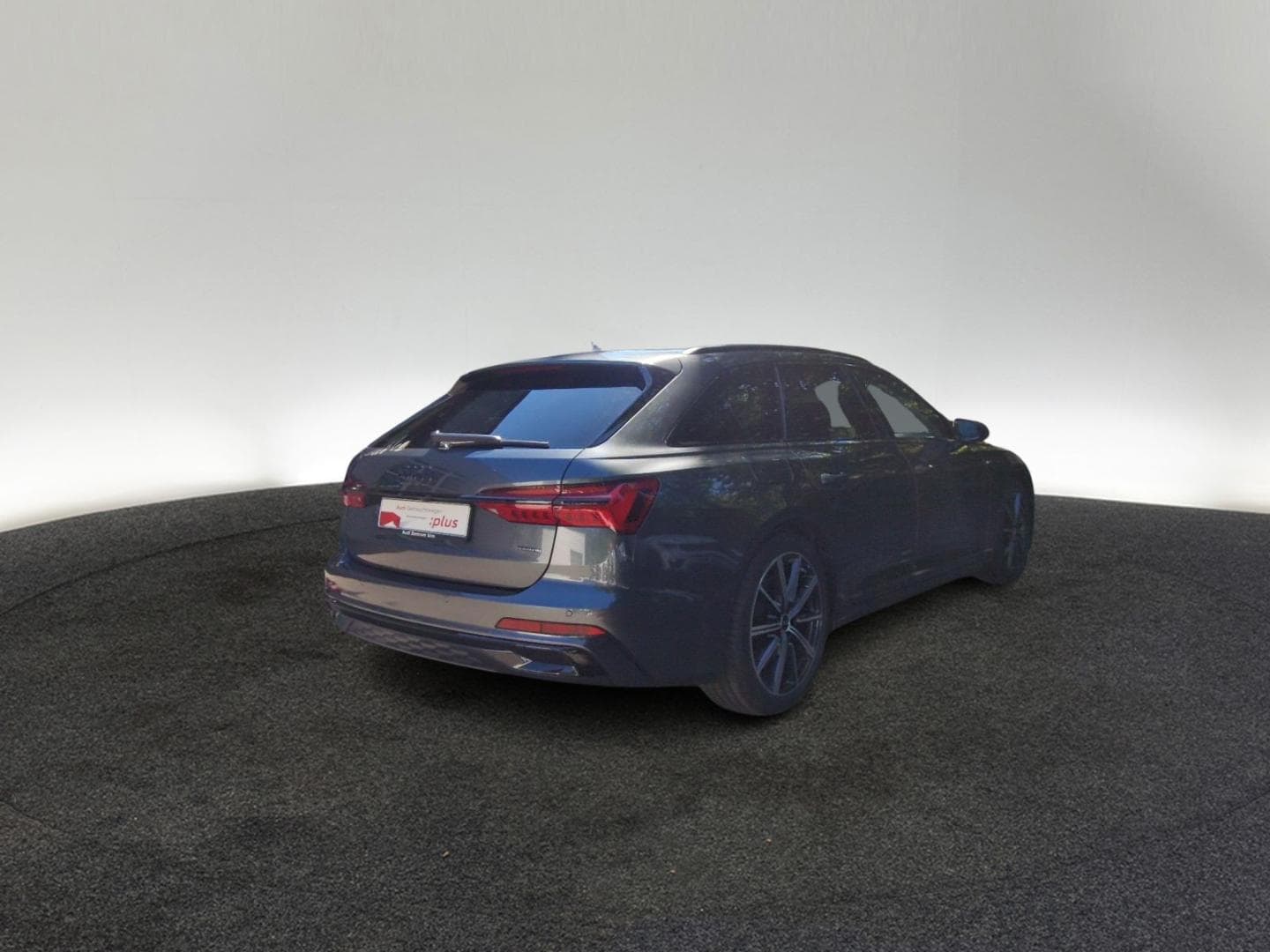Bild über Audi A6 Avant TFSI e S line 55 TFSI e quattro S tronic - für weitere Informationen kontaktieren Sie den Audi Partner