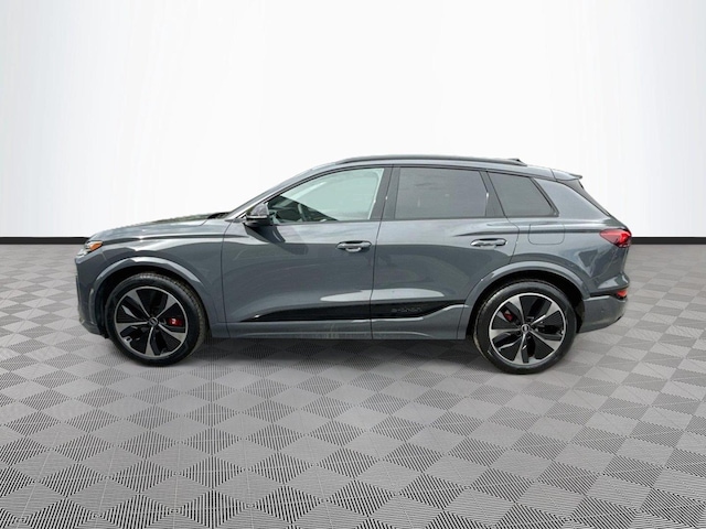 2025 Audi SQ6 e-tron