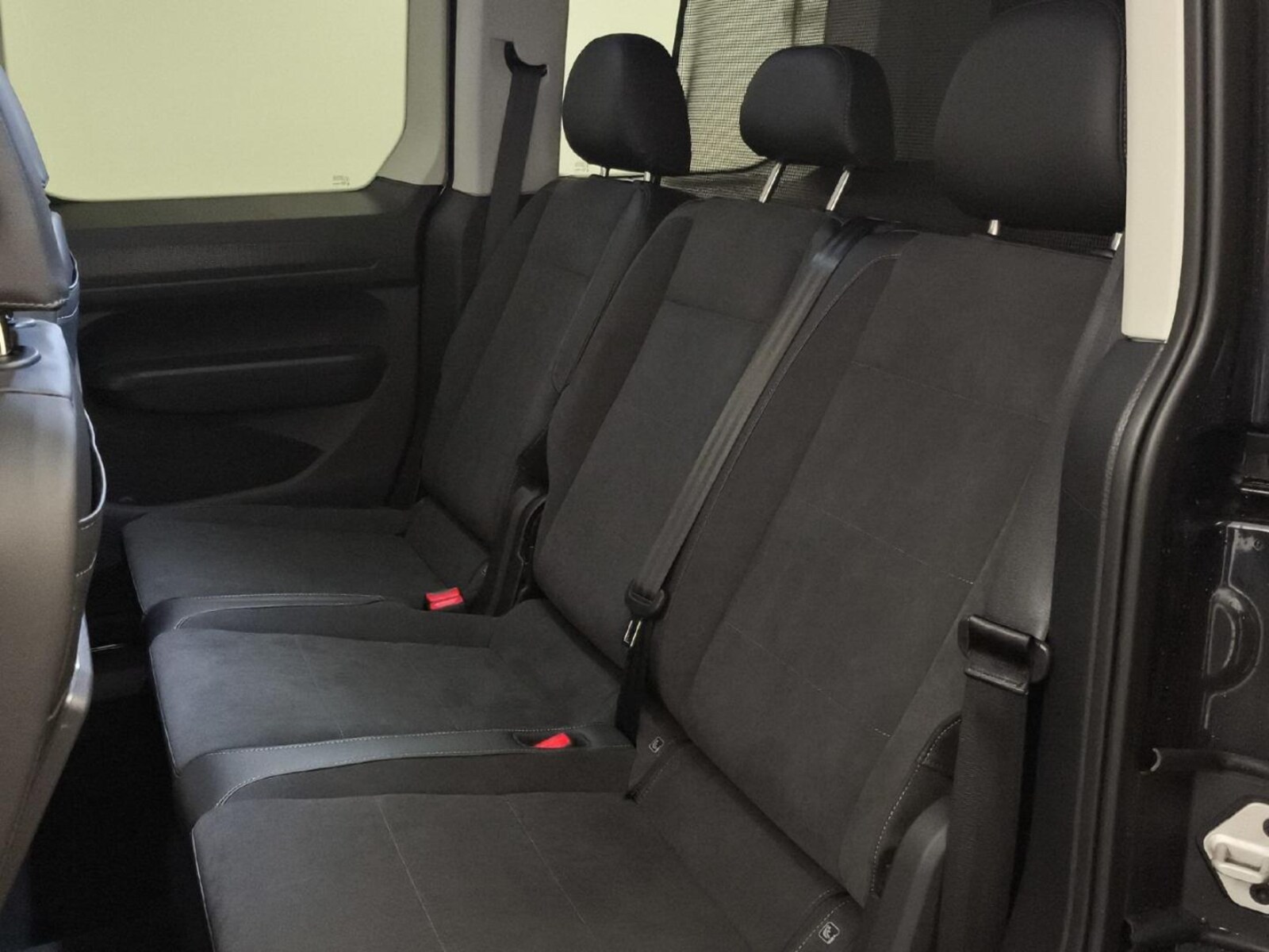 Volkswagen Caddy – Bild 11