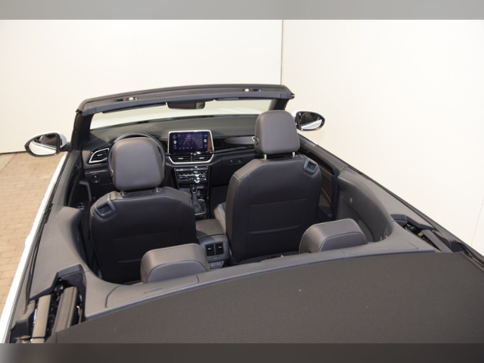 Volkswagen T-Roc Cabriolet – Bild 9