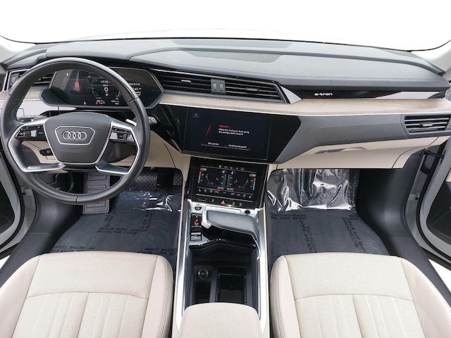 2024 Audi Q8 e-tron Premium Plus - Photo 9