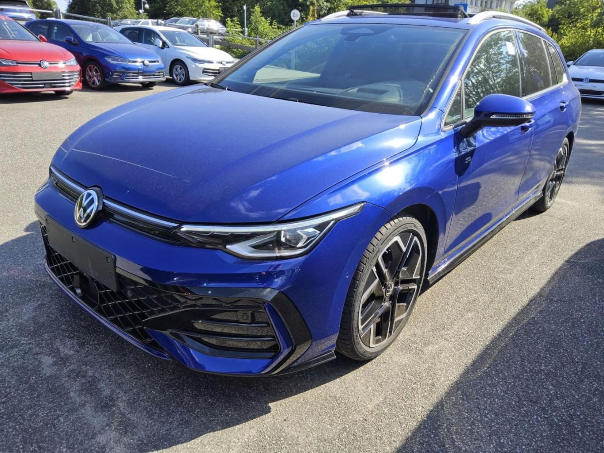 Volkswagen Golf Variant R-Line