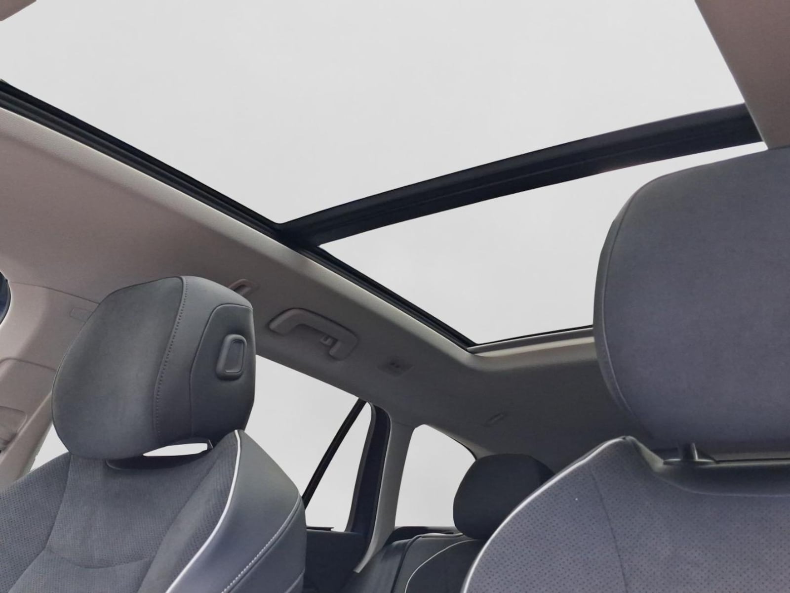 Volkswagen Passat – Bild 18