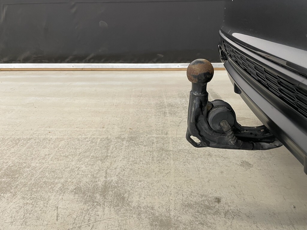 Bild som visar&nbsp;Audi A6 Avant&nbsp;A6 Avant 40 TDI quattro S line 204 hk S tronic - för mer information kontakta din Audi Partner