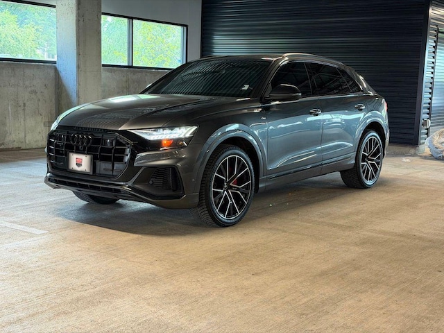 2021 Audi Q8