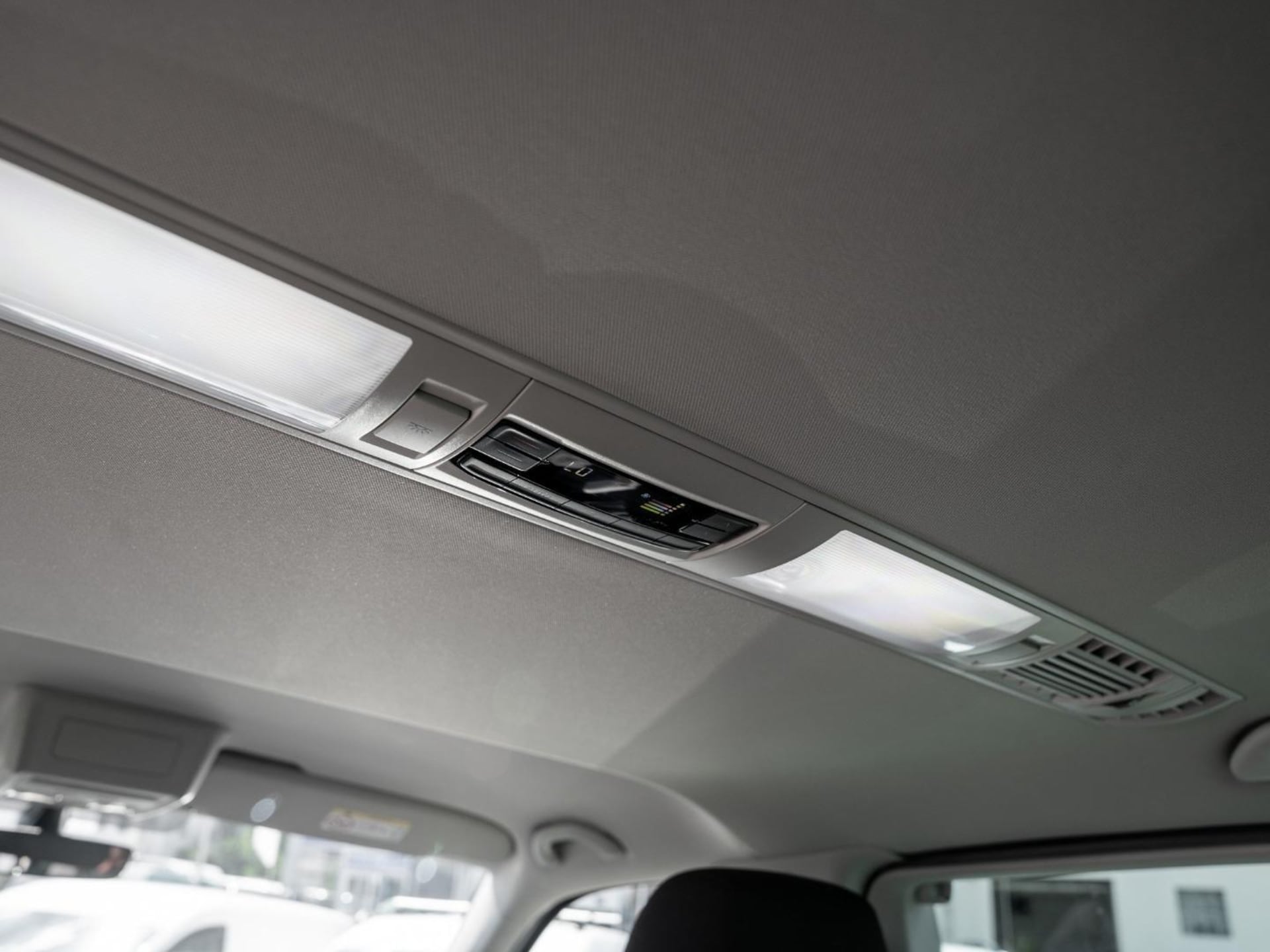Volkswagen T6.1 Caravelle kurzer Radstand Comfortline
