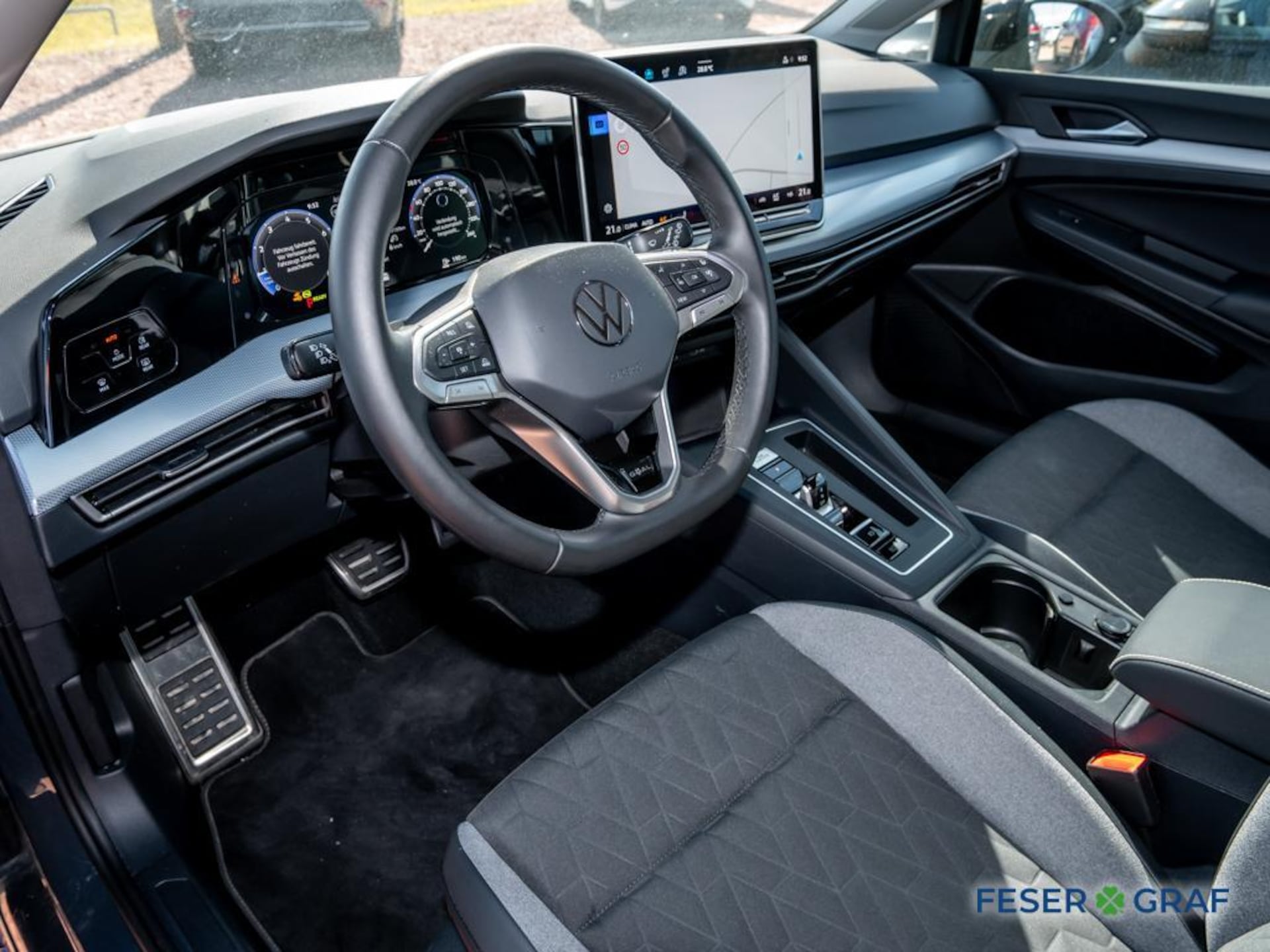 Volkswagen Golf Life