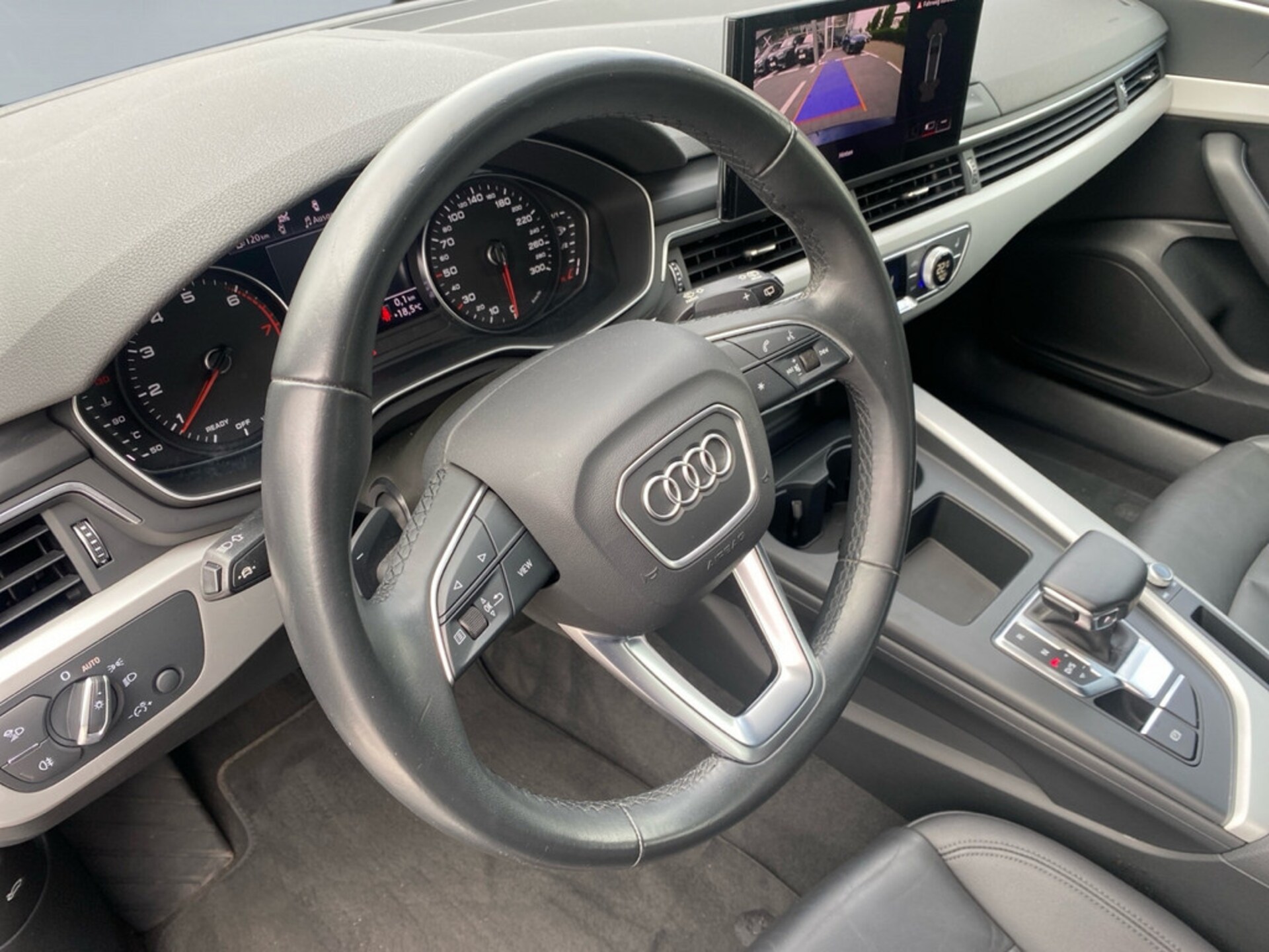 Audi A4 Avant Advanced