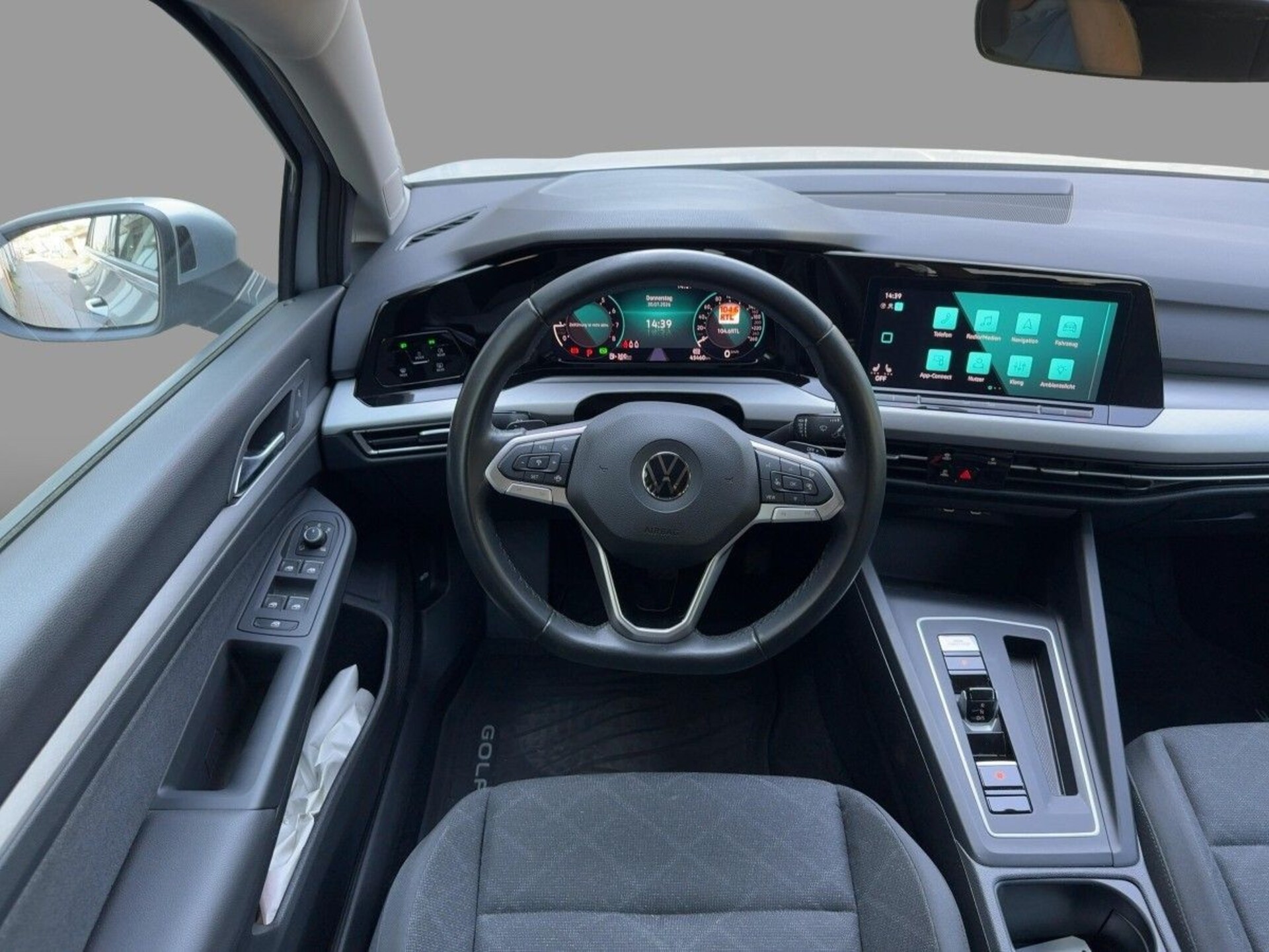 Volkswagen Golf Variant Life
