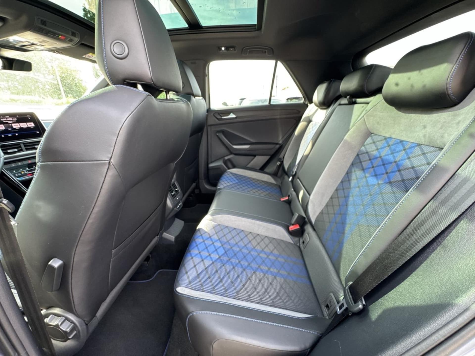 Volkswagen T-Roc R