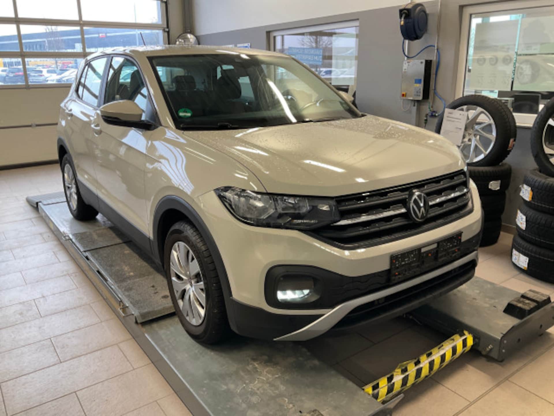 Volkswagen T-Cross Basis-Modell
