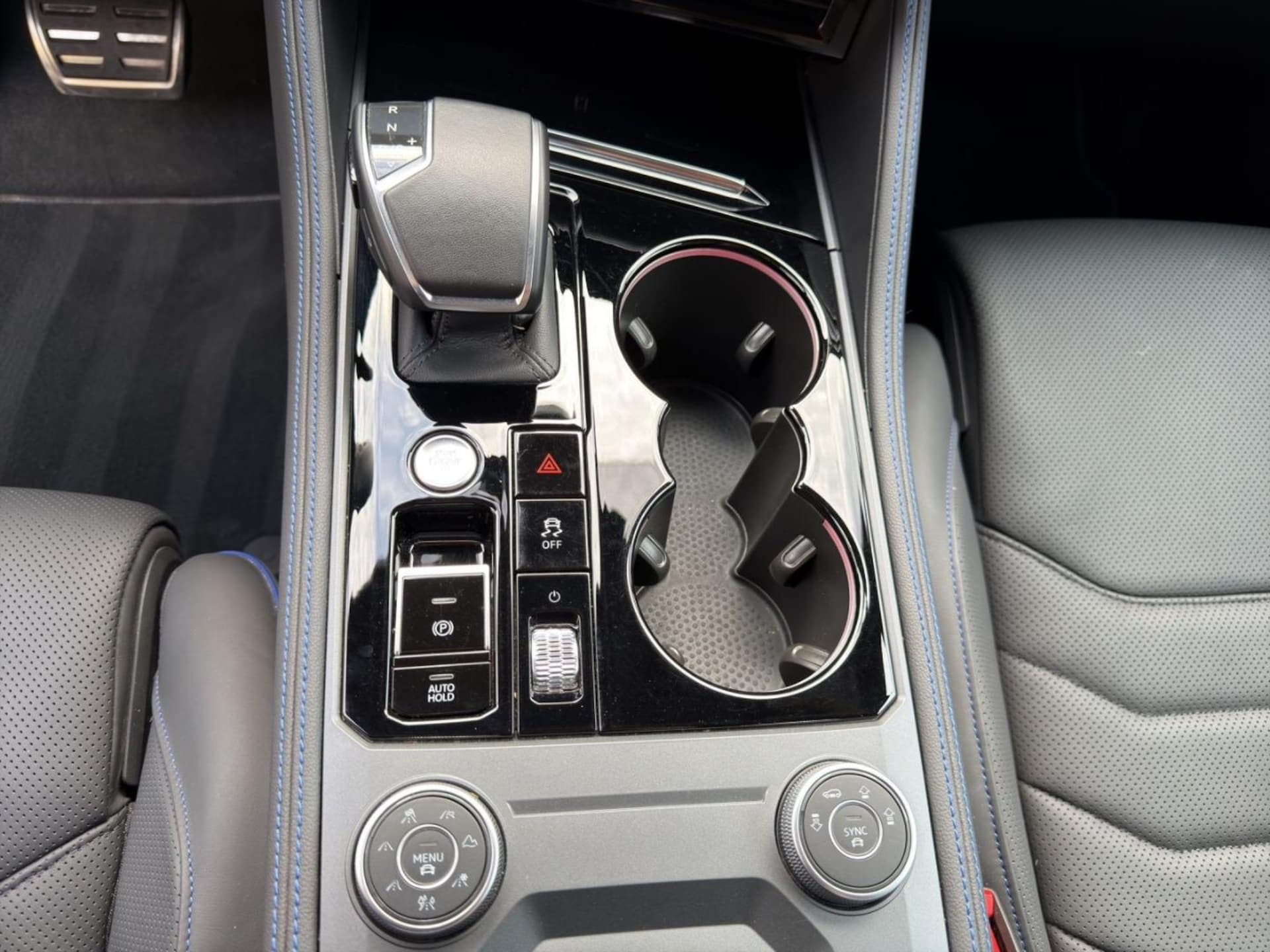 Volkswagen Touareg R