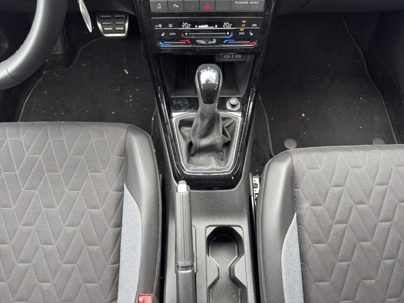 Volkswagen T-Cross – Bild 15